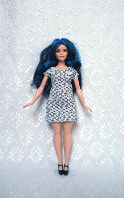 Šaty pro Barbie 2016 - curvy - baculku — foto 2