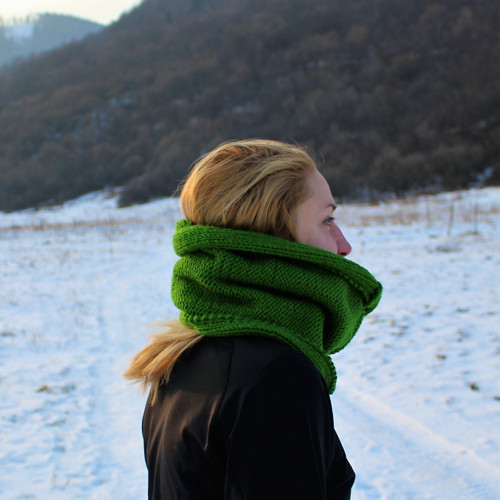 Zelený nákrčník — foto 3