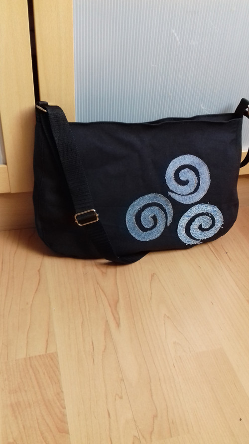 Aplikace jeans na černé — foto 2