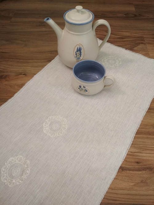 Lněný středový ubrus-" SIMPLE WHITE" (80X 43cm) — foto 2