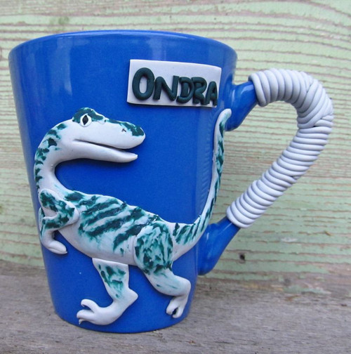 Hrníček s realistickým DINOSAUREM — foto 5