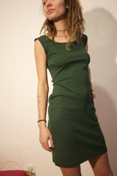 Zelené šaty — foto 4