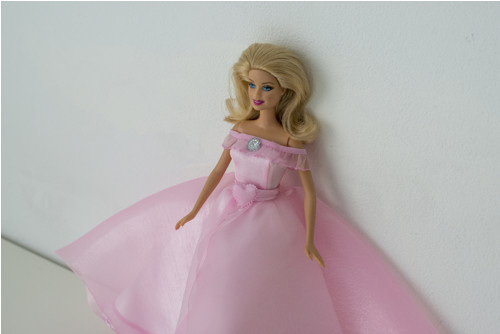 Šaty pro Barbie — foto 3