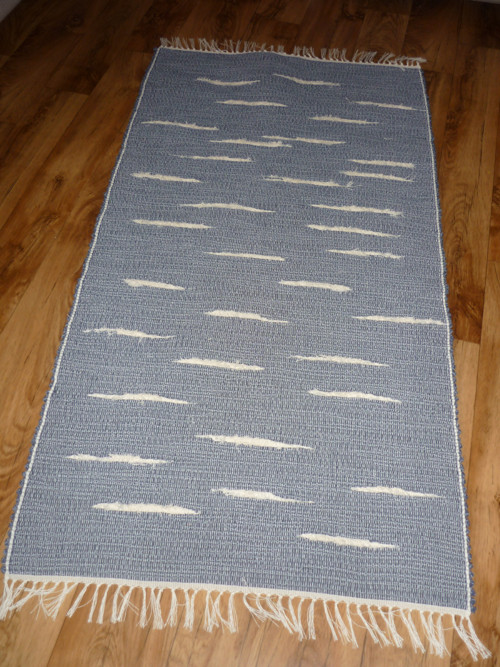 Ručně tkaný koberec 70 x 140 cm — foto 2
