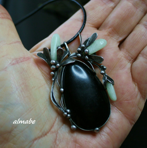 Apačské slzy (obsidián a chryzopál)) — foto 4