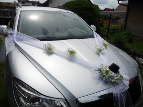 Šerpa na auto ženicha — foto 2