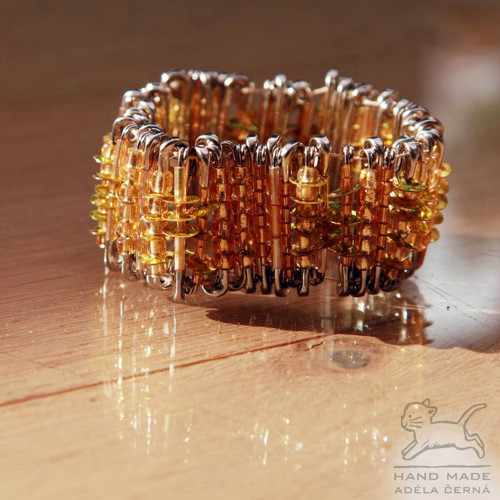 Pin gold — foto 6