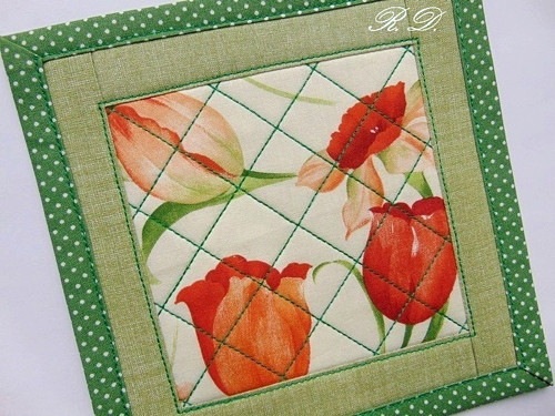 Tulipány ... podkafíčko /sleva 20%/ — foto 4