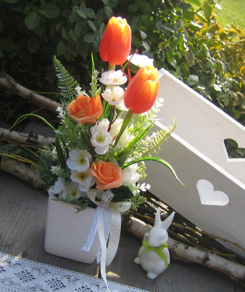 Tulipány, růže a zajíček.. — foto 2