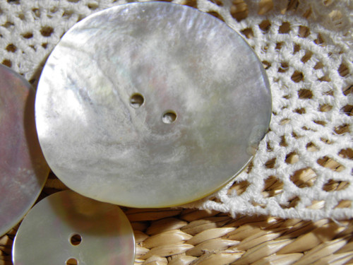 Staré perleťové knoflíky — foto 3