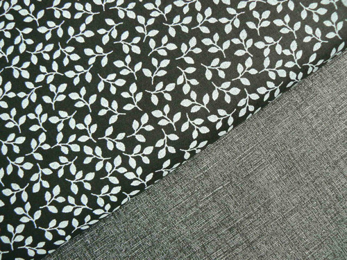 Bílé lístečky na černé - 38 cm — foto 3
