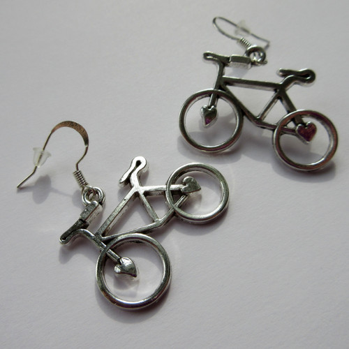 Bikerské náušnice — foto 2