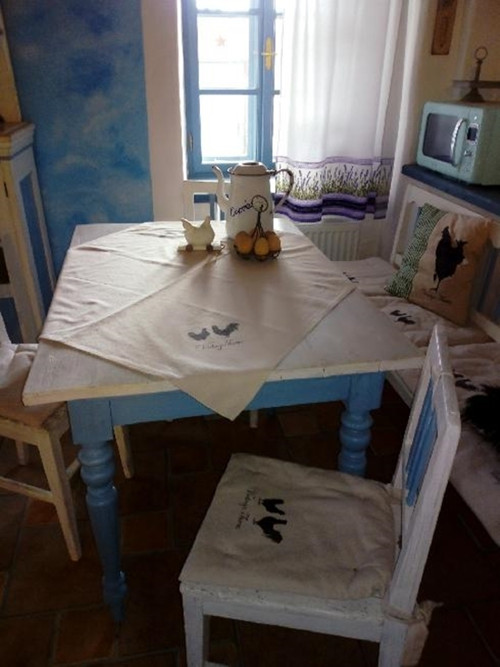 Ubrus se slepicí a kohoutem — foto 2