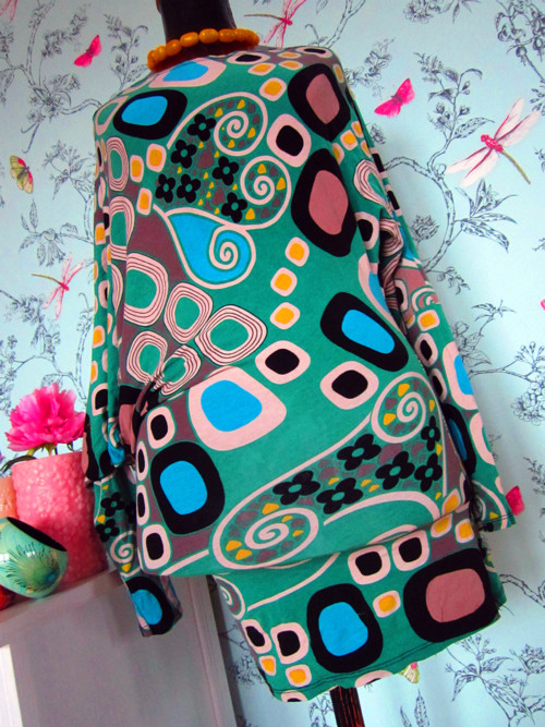Top asymetric retro psychedelic — foto 3