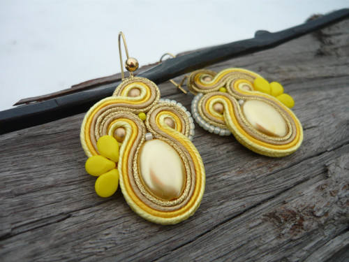 Soutache Náušnice Sunny Gold — foto 3