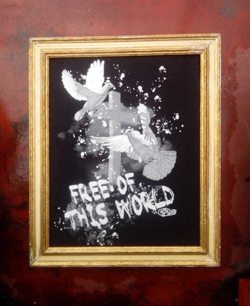 Free Of This World — foto 3