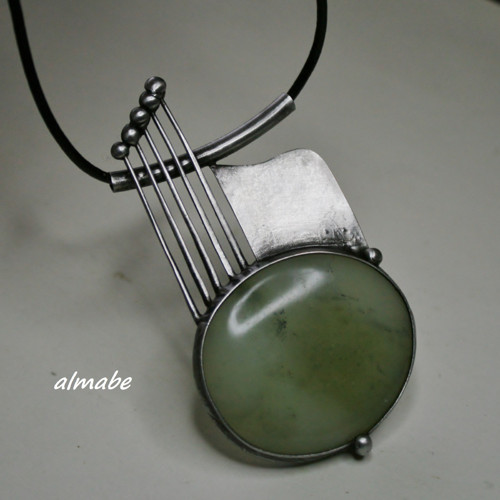 Geometrie (jadeit) — foto 2