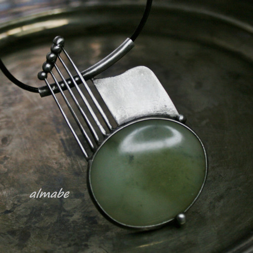 Geometrie (jadeit) — foto 5