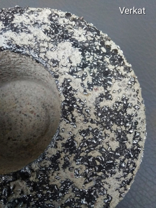 Betonový květináč — foto 2