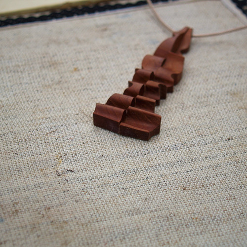 Dřevěný náhrdelník XLIX. — foto 5
