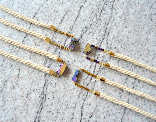 Náhrdelník Golden Pyramide Rope Titanium — foto 3