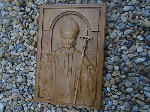 Drevorezba pápež — foto 2