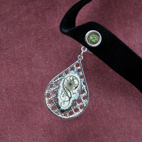 Pavoučí žena (choker) — foto 2