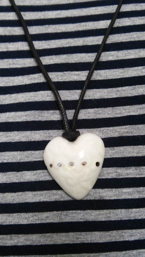 Porcelánový přívěsek Srdce. — foto 2