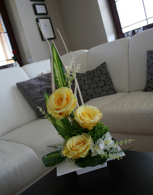 Ikebana s růžemi a orchidejemi — foto 5