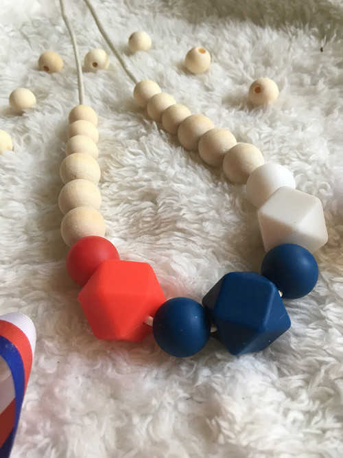 Kousací korále Amo triocolor — foto 2