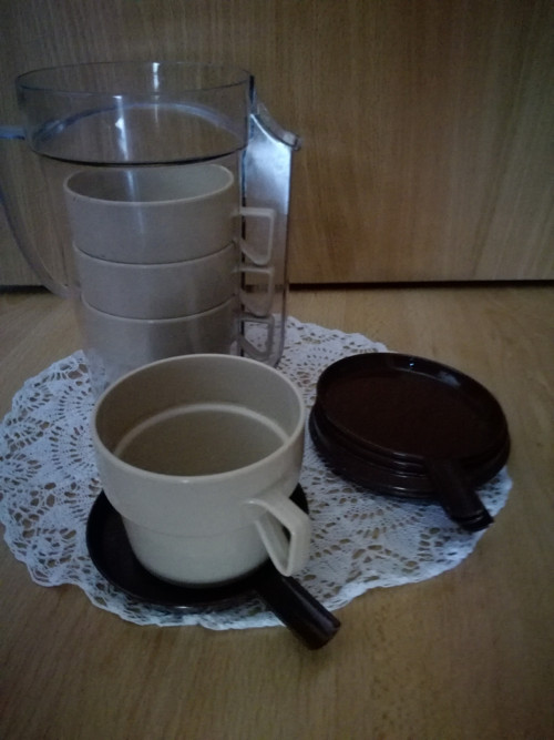Plastové Retro Hrnky — foto 2