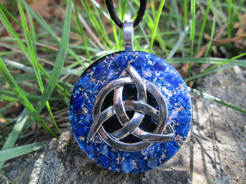 Org. šperk ,, Triquetra klidné duše " s morionem — foto 4