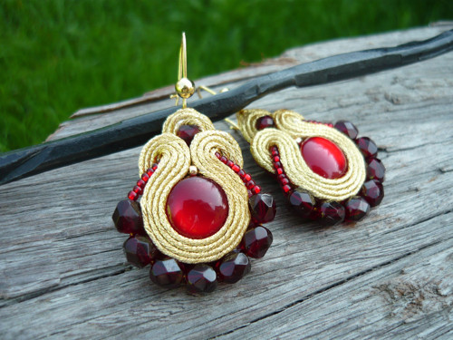 Soutache náušnice Bordó&Gold — foto 3