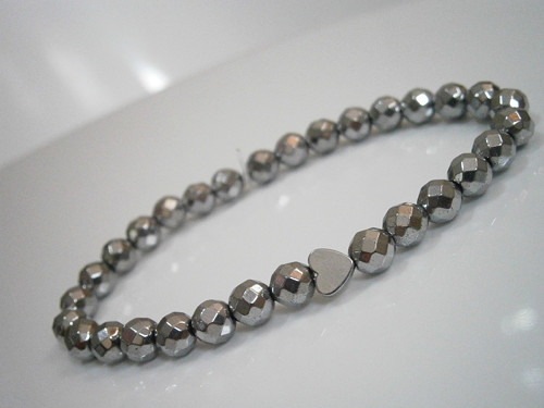 "Hematit - Silver" - minerálový náramek — foto 5