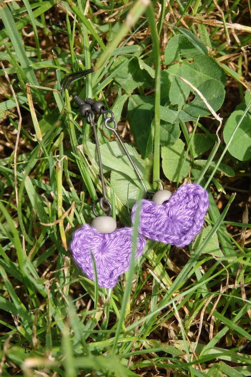 Fialová srdcata do oušek — foto 5