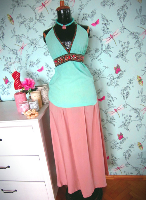 Top v blankytu — foto 2