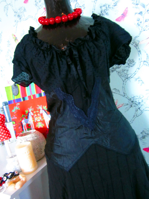 Black dress Mexico inspired — foto 5