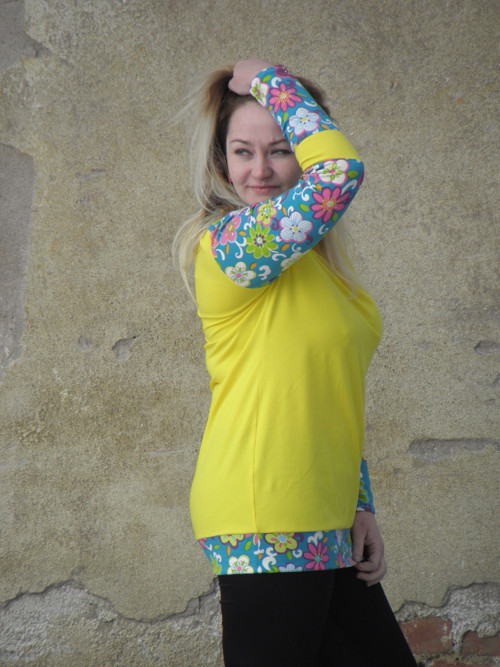 Sluníčkové triko — foto 2