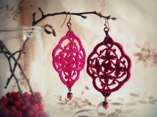 Ornament fuschia - háčkované náušnice — foto 4