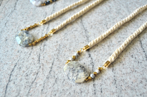 Náhrdelník Gold Magnesite Thin Rope Opal — foto 2