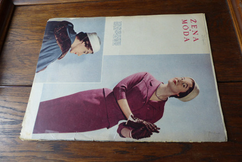 Časopis Žena a móda, číslo 11/1959 — foto 5