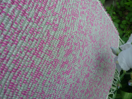 Ručně tkaný koberec 50 x 100 cm — foto 2