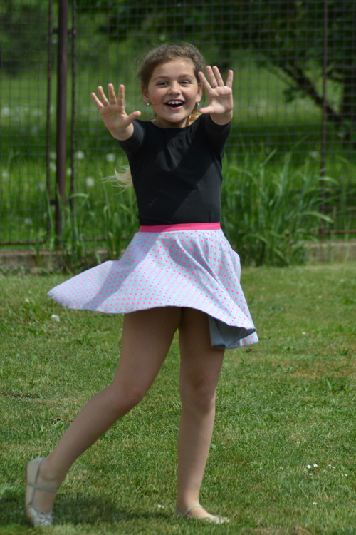 Kolová sukýnka šedo-růžová — foto 5
