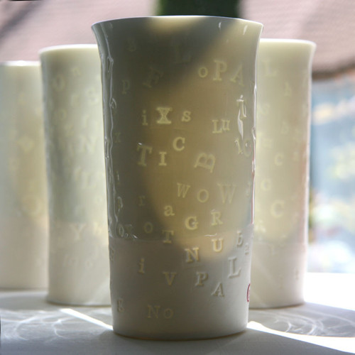 Prosvítavý abc (porcelán) — foto 2
