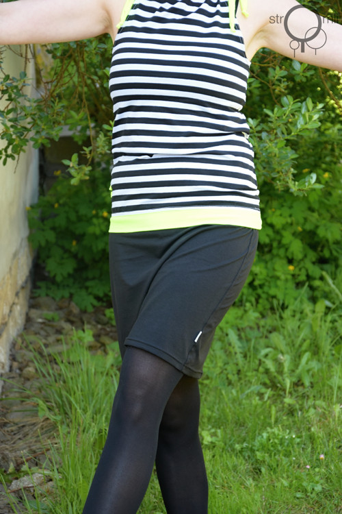 Sukénka černá, vel. S — foto 5