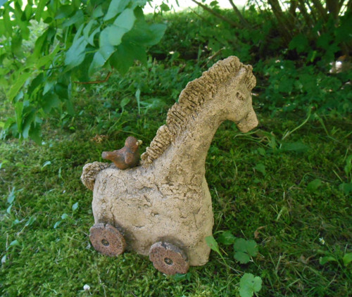 Koník, ptáček a kolečka. — foto 2