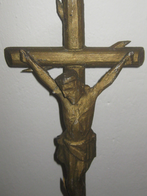 Starý dřevěný kříž - krucifix — foto 3