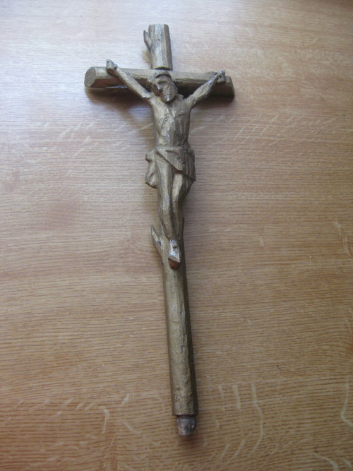 Starý dřevěný kříž - krucifix — foto 5