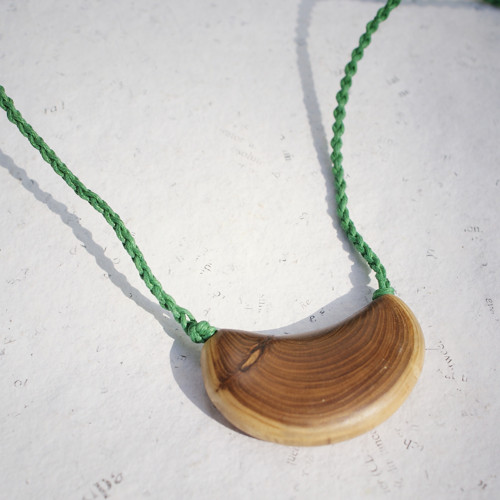 Macrame náhrdelník vrbový zelený — foto 2