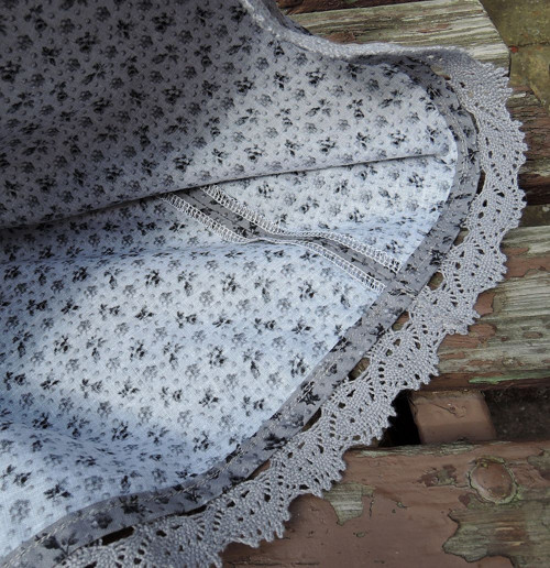 Sukně "Bouřkové mraky nad Pemberley" — foto 6